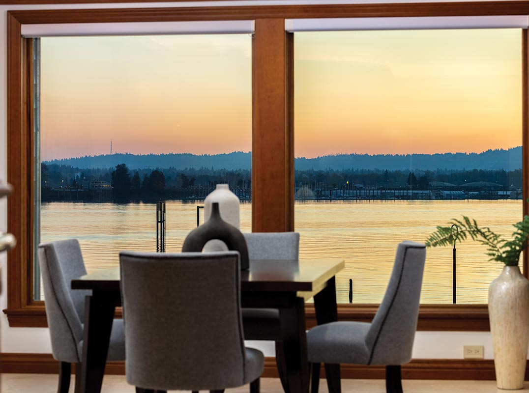 Luxury on the Columbia River with Breathtaking Views